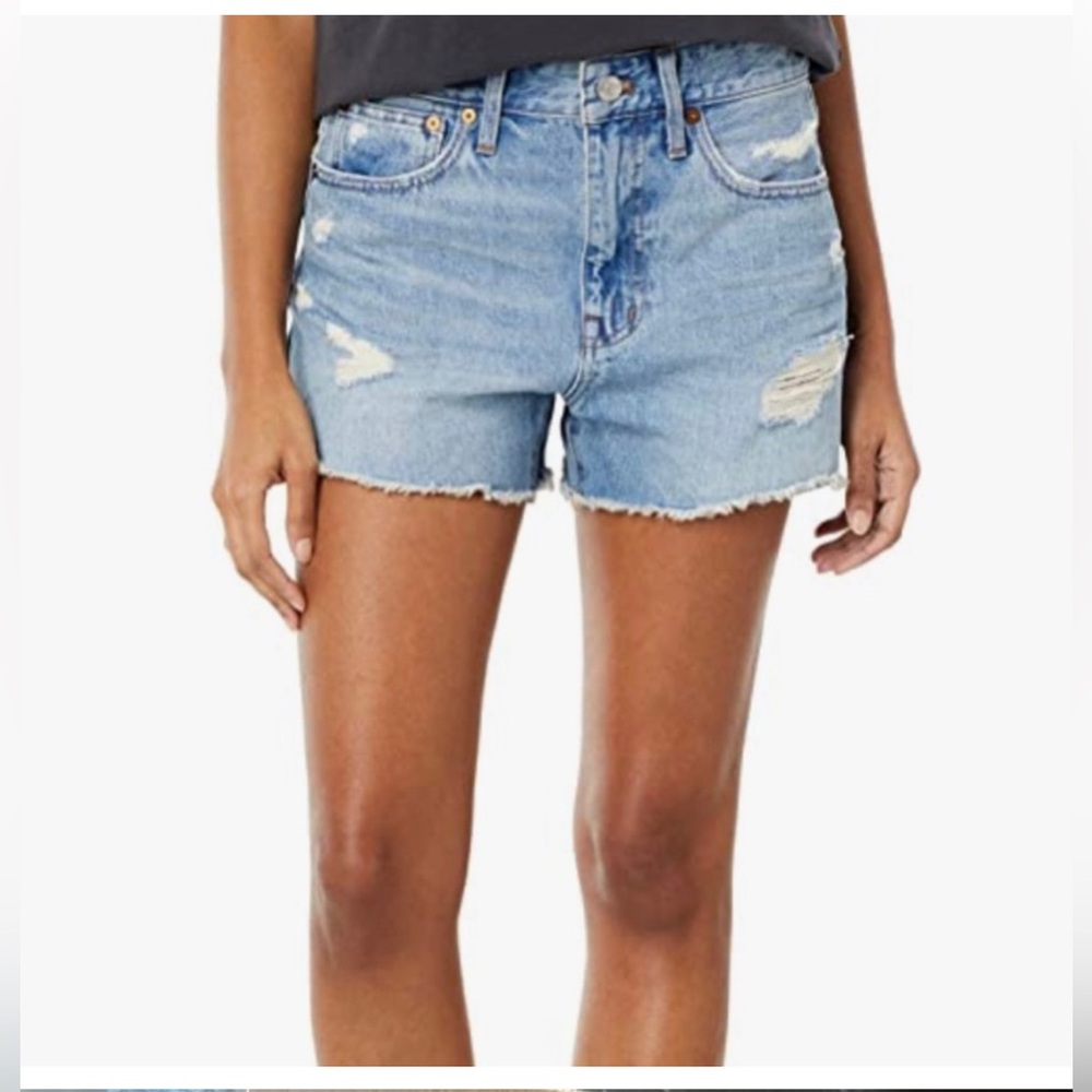 NWOT Madewell Denim Women’s Blue Distressed Shorts Size Size 25
